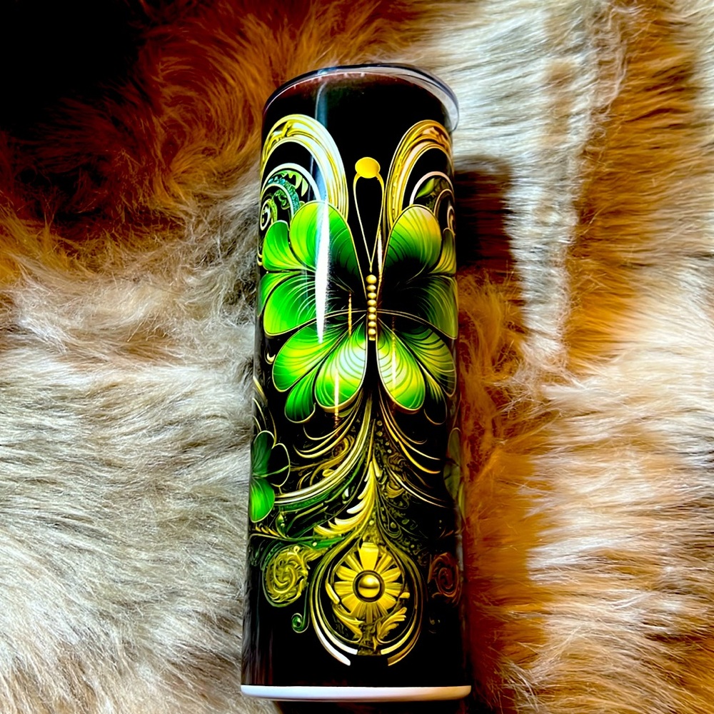 NEW IN BOX St Pattys Day Tumbler 20oz